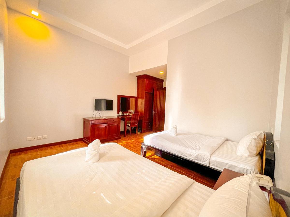 Luxury Angkor Resort & Sky Lounge シェムリアップ エクステリア 写真