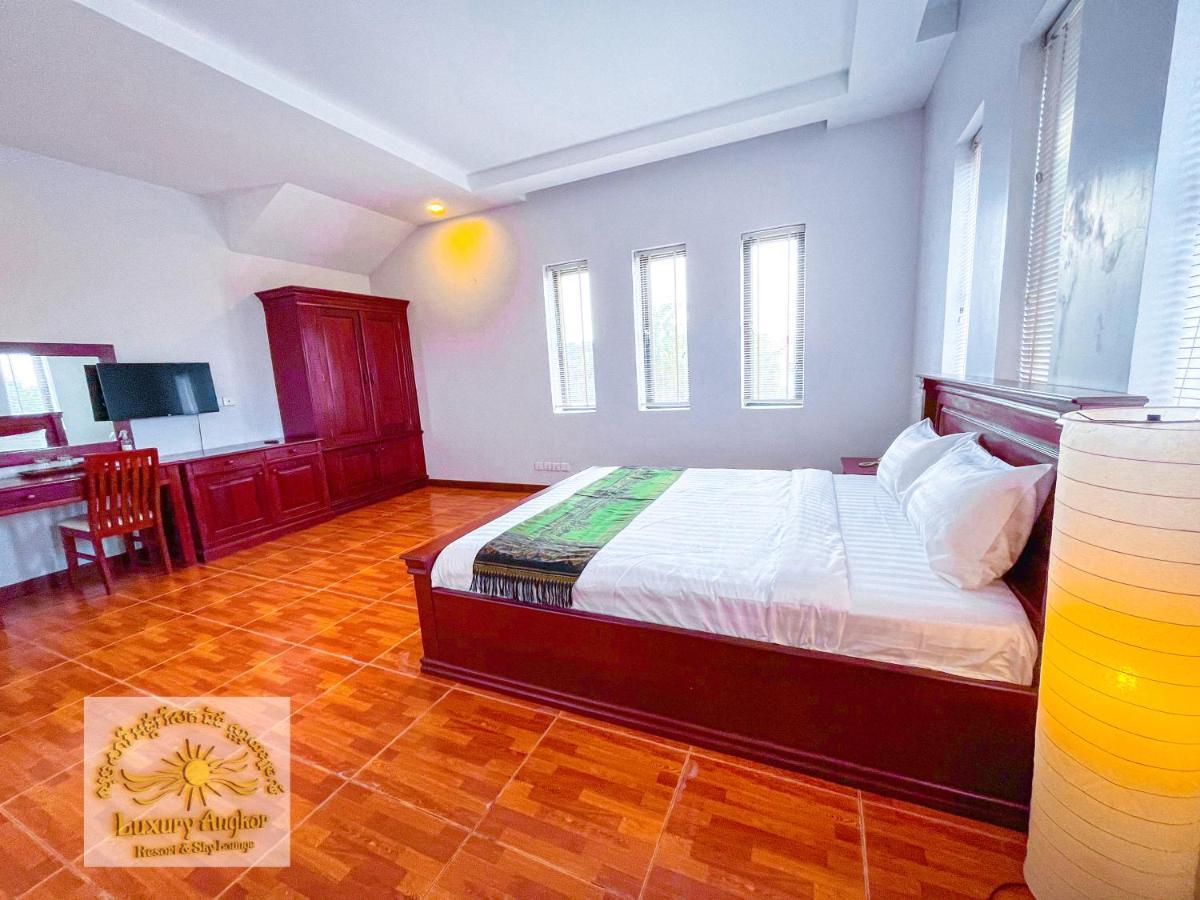 Luxury Angkor Resort & Sky Lounge シェムリアップ エクステリア 写真