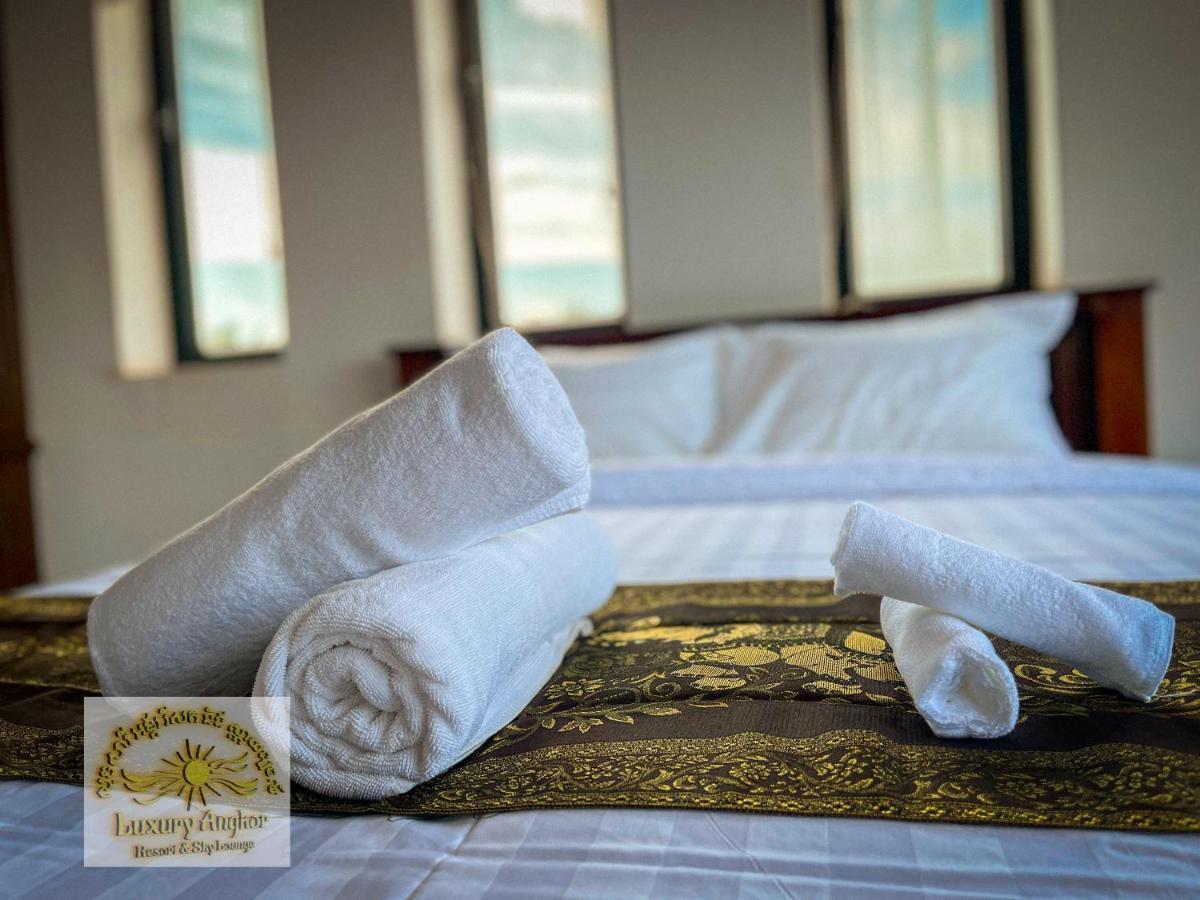 Luxury Angkor Resort & Sky Lounge シェムリアップ エクステリア 写真