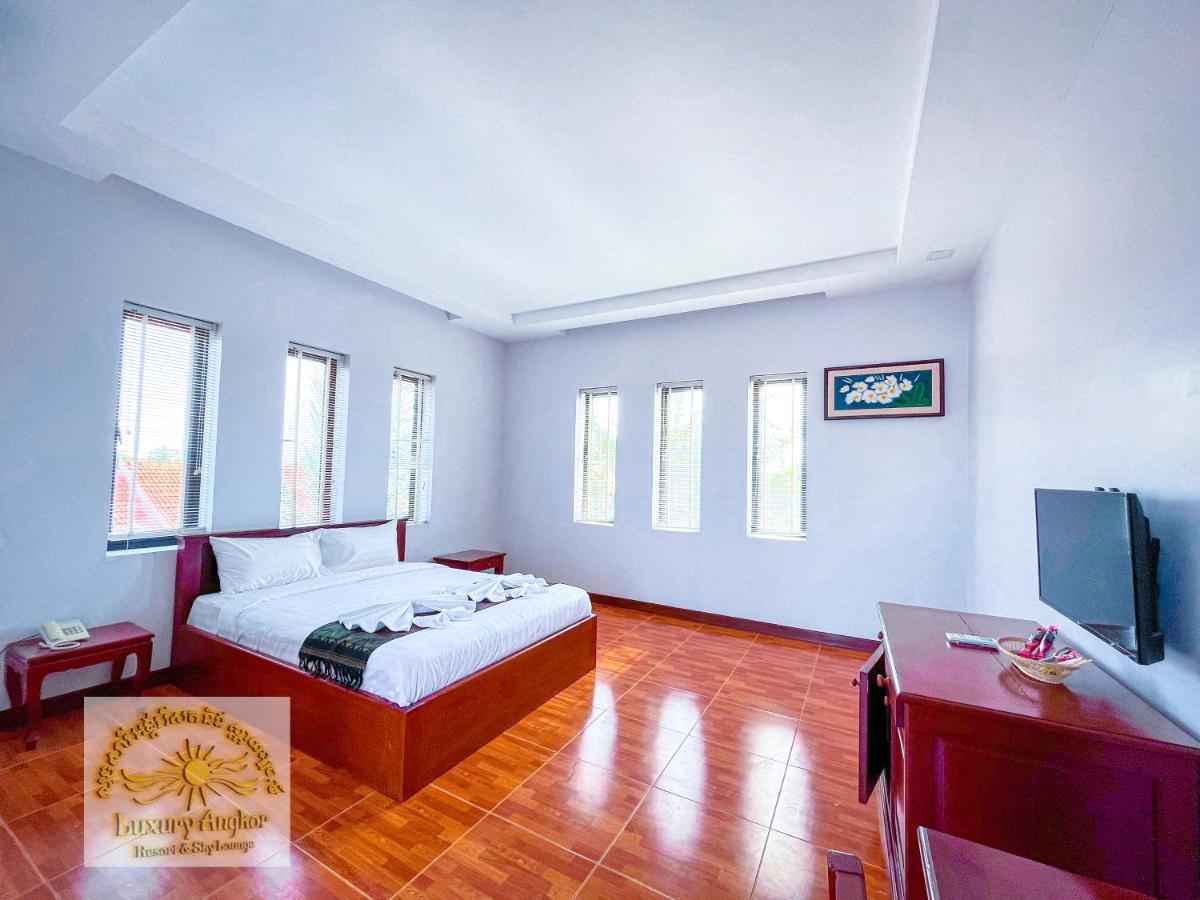 Luxury Angkor Resort & Sky Lounge シェムリアップ エクステリア 写真