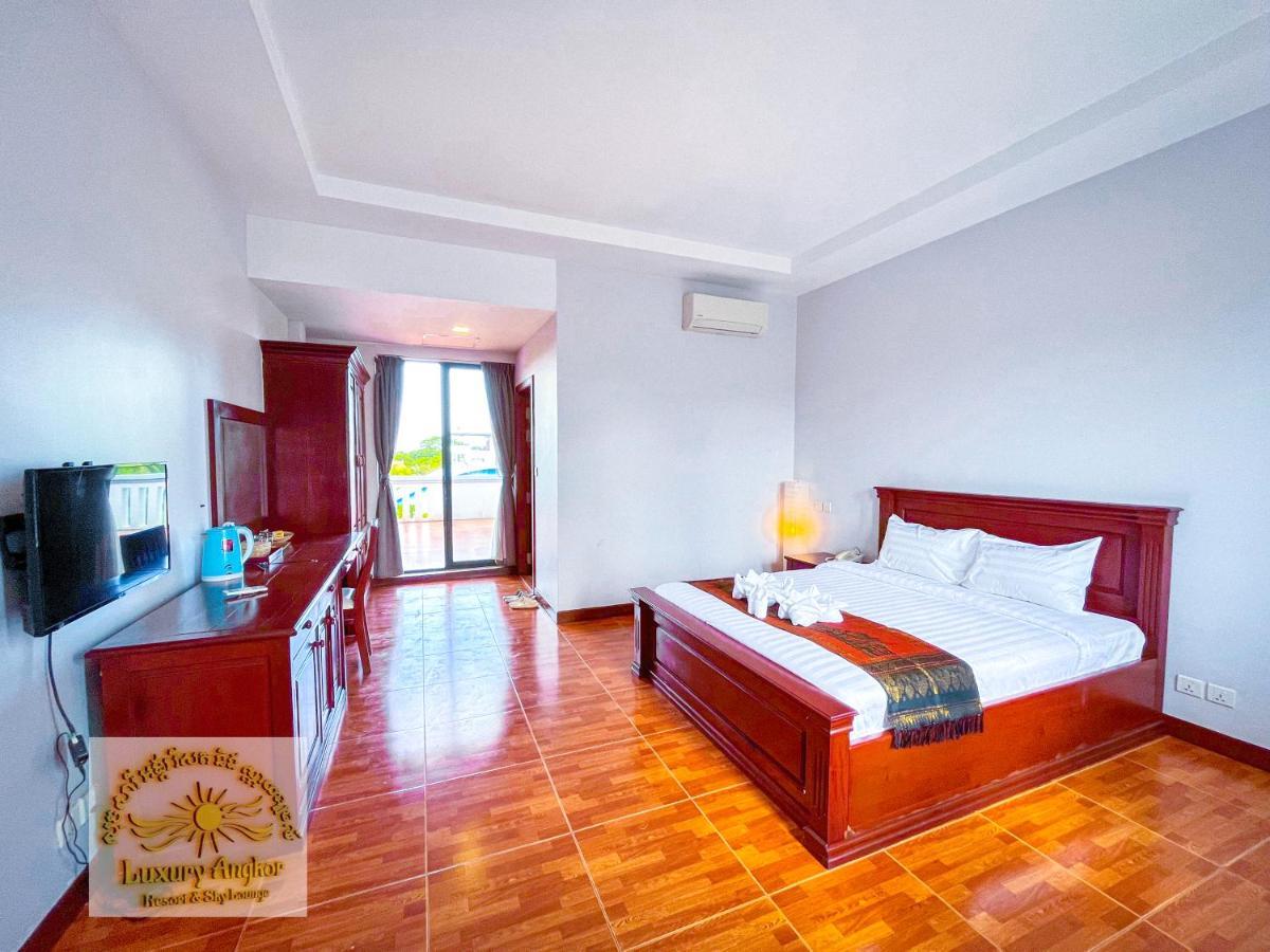 Luxury Angkor Resort & Sky Lounge シェムリアップ エクステリア 写真